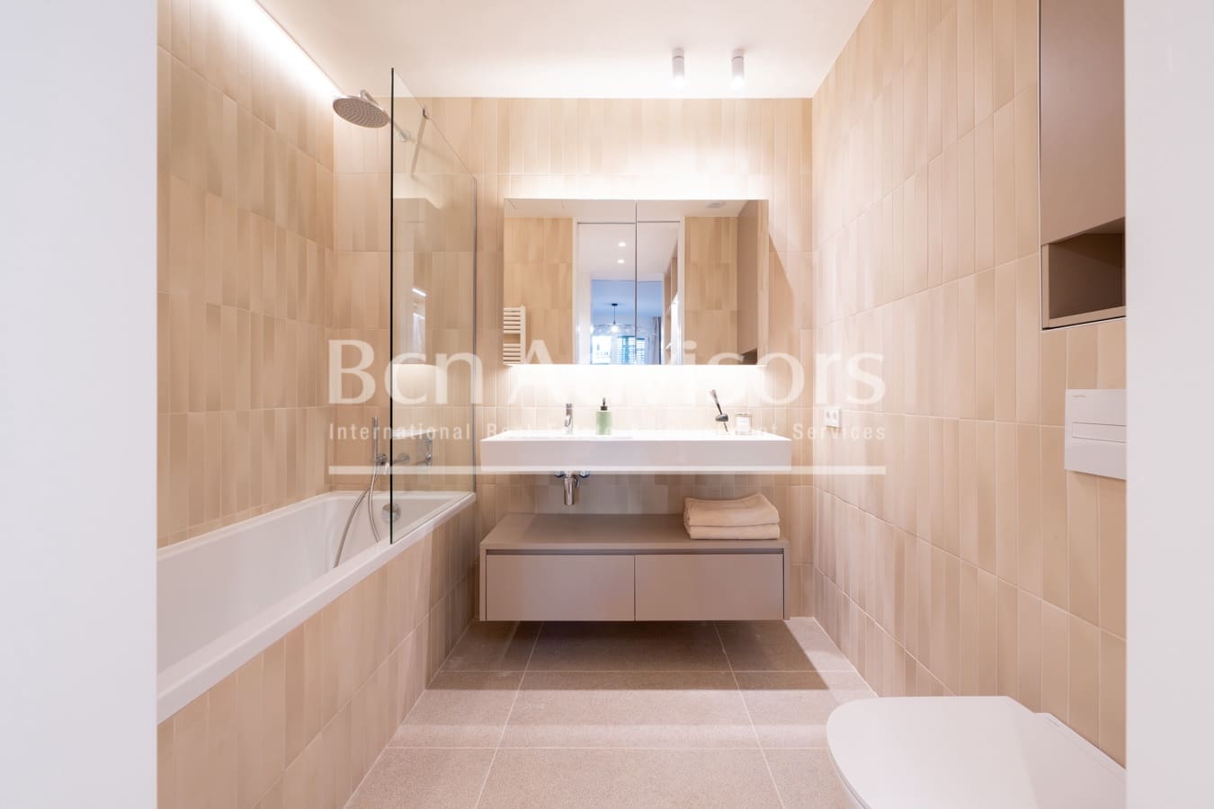 2 bedroom Apartment for sale in Barcelona city - € 1,450,000 (Ref: 10054876)