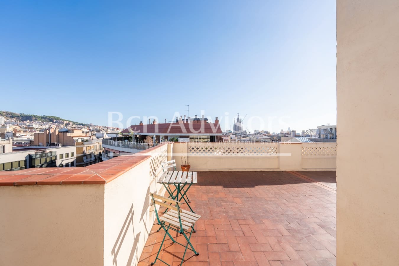 3 Zimmer Penthouse zu verkaufen in Barcelona Stadt mit Garage - 830.000 € (Ref: 10075464)