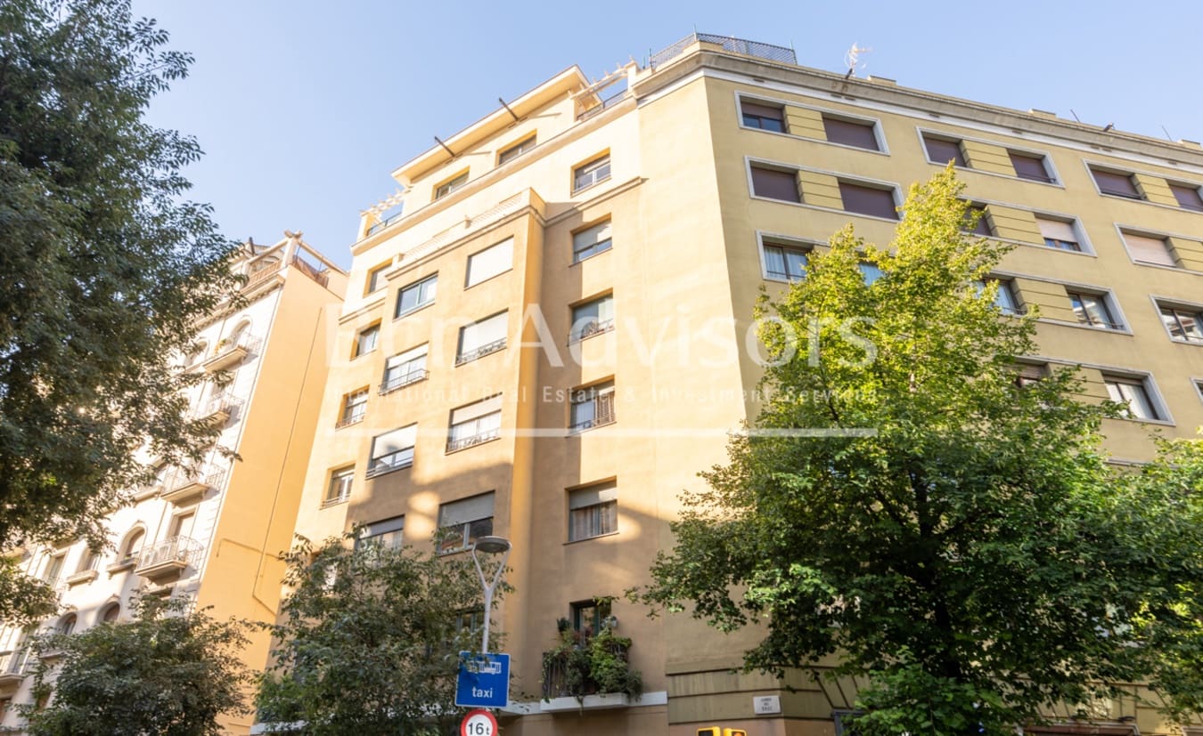 3 Zimmer Penthouse zu verkaufen in Barcelona Stadt mit Garage - 830.000 € (Ref: 10075464)