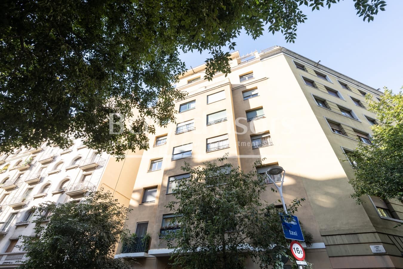 3 Zimmer Penthouse zu verkaufen in Barcelona Stadt mit Garage - 830.000 € (Ref: 10075464)