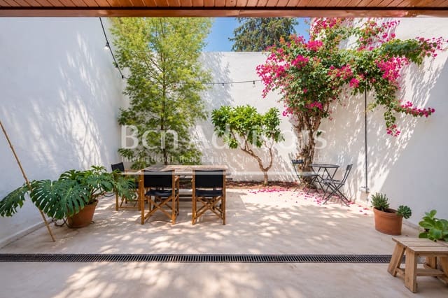 3 soveværelse Lejlighed til salg i La Vila de Gràcia, Barcelona by - € 1.100.000 (Ref: 10075465)