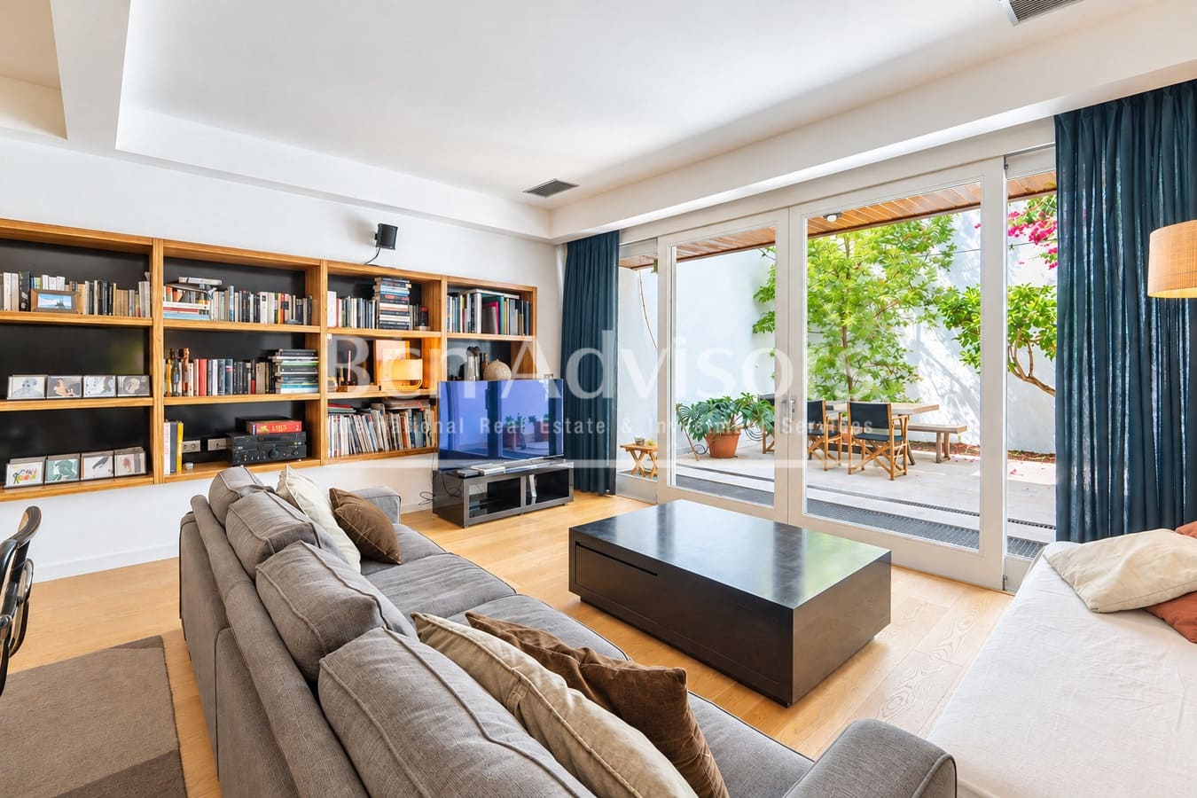 3 soveværelse Lejlighed til salg i Barcelona by - € 1.100.000 (Ref: 10075465)