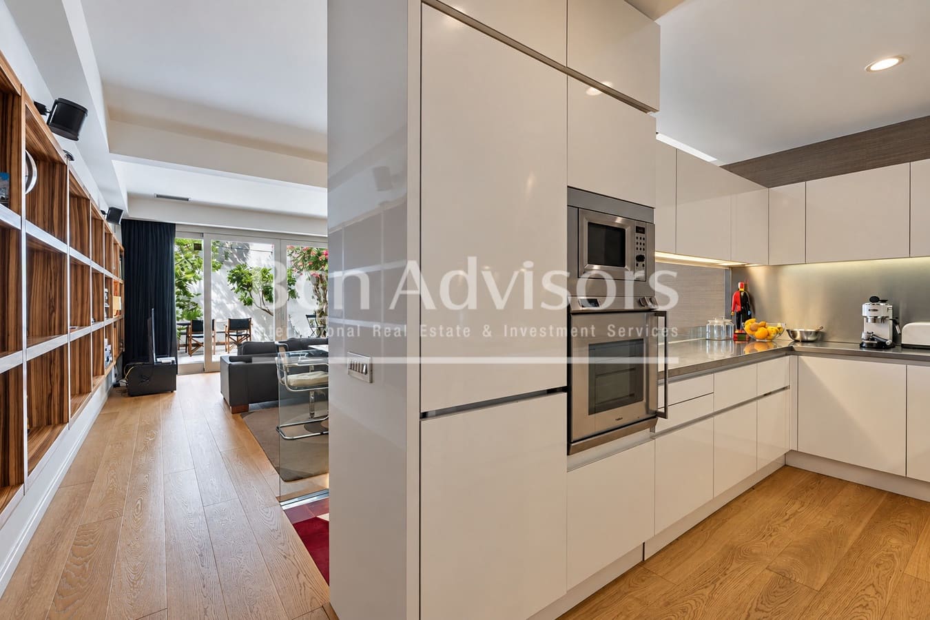 3 soveværelse Lejlighed til salg i Barcelona by - € 1.100.000 (Ref: 10075465)