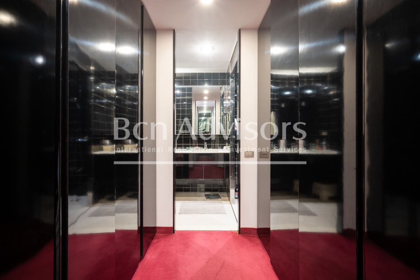 3 bedroom Apartment for sale in Barcelona city - € 1,100,000 (Ref: 10075465)