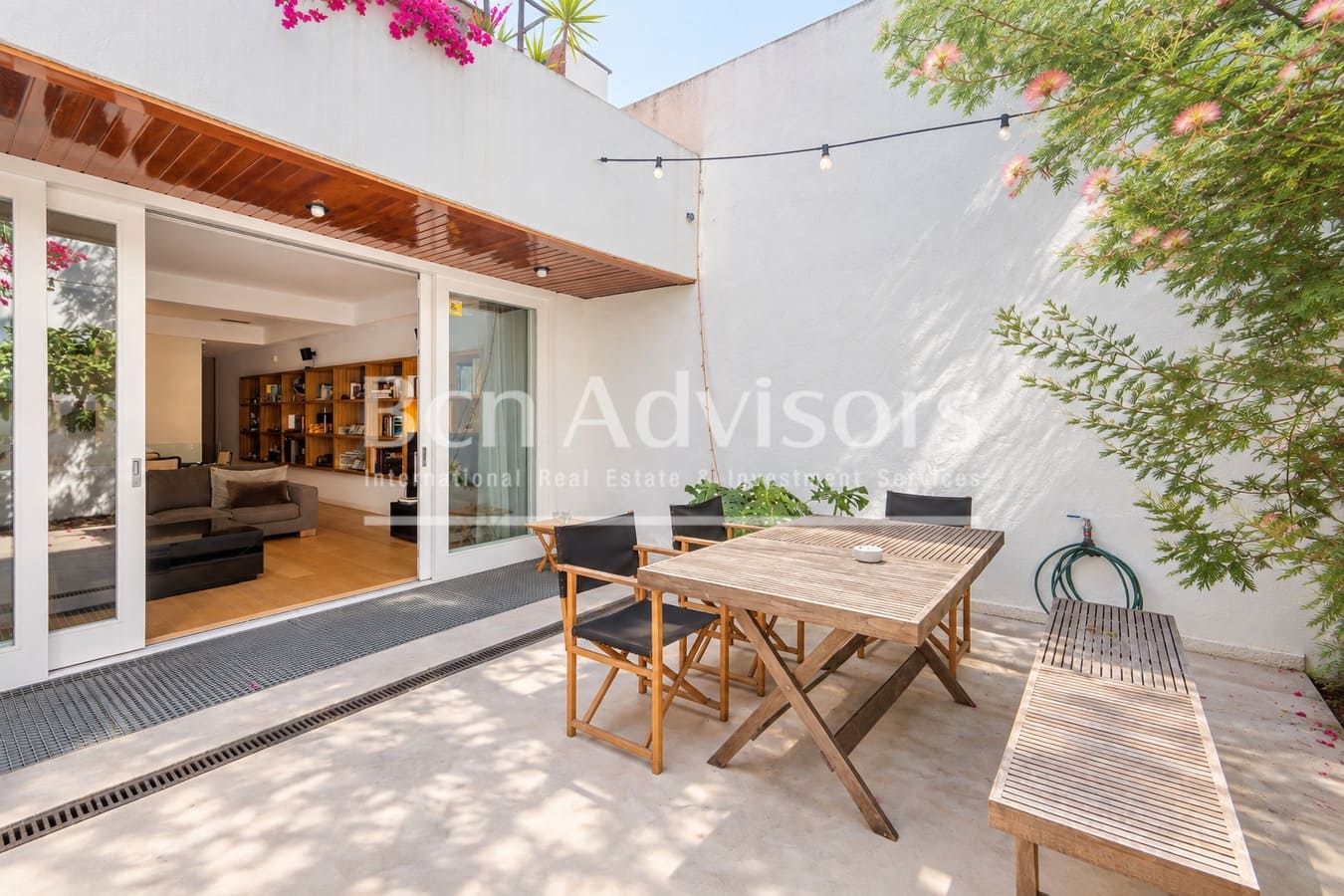 3 bedroom Apartment for sale in Barcelona city - € 1,100,000 (Ref: 10075465)