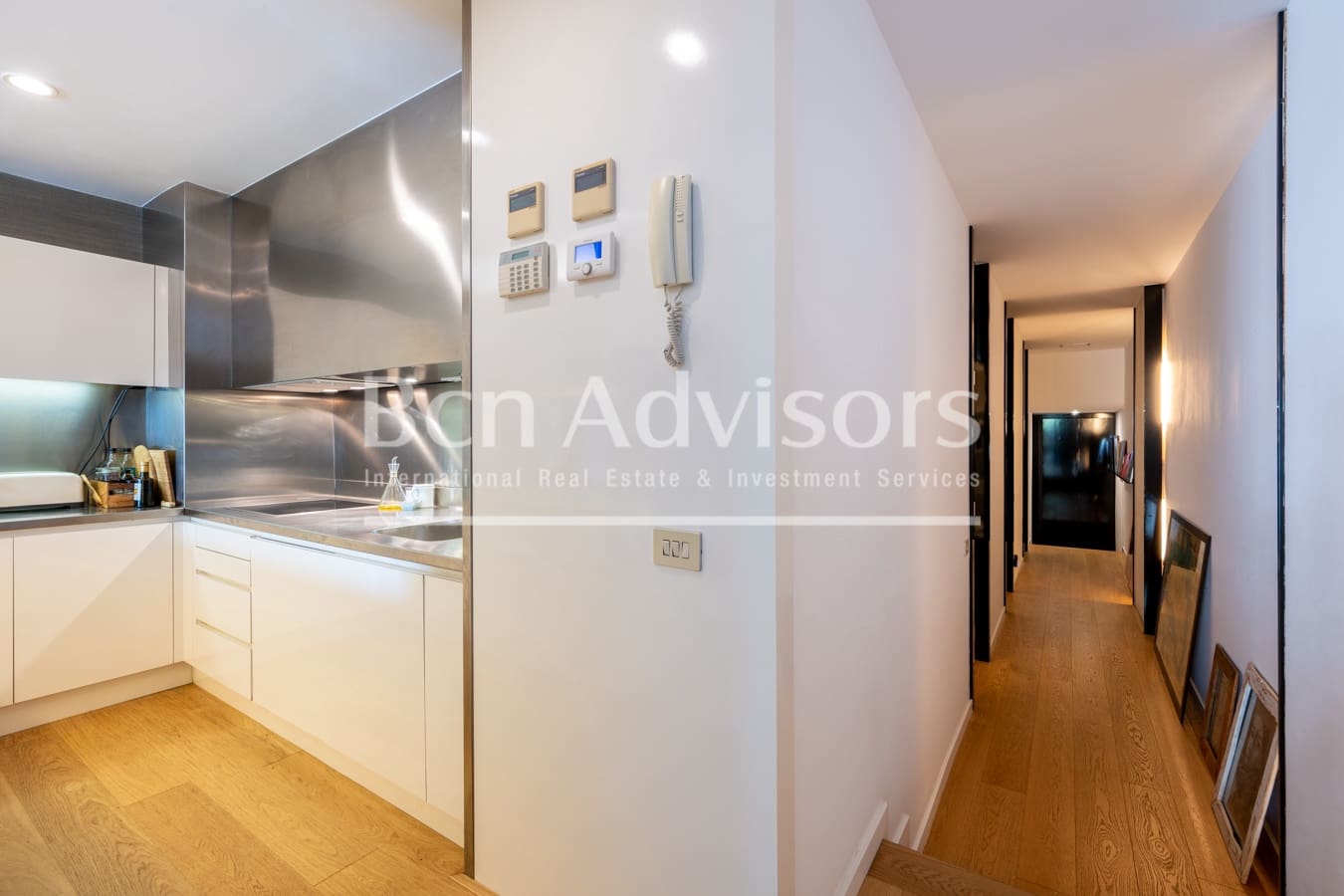 3 bedroom Apartment for sale in Barcelona city - € 1,100,000 (Ref: 10075465)
