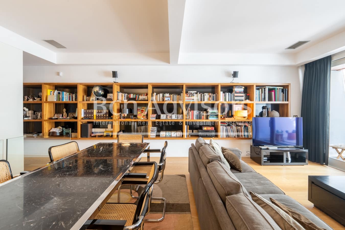 3 bedroom Apartment for sale in Barcelona city - € 1,100,000 (Ref: 10075465)