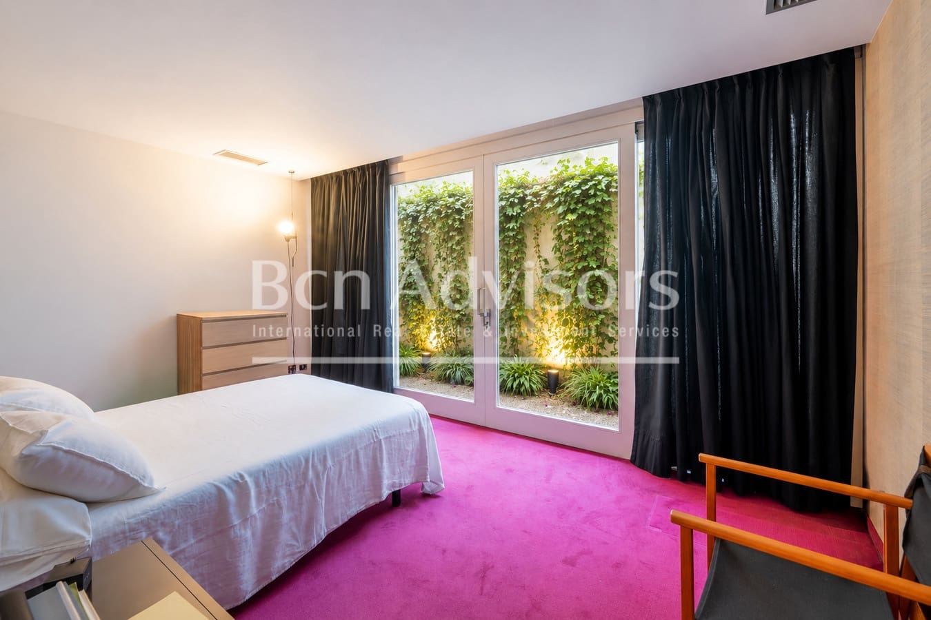 3 bedroom Apartment for sale in Barcelona city - € 1,100,000 (Ref: 10075465)