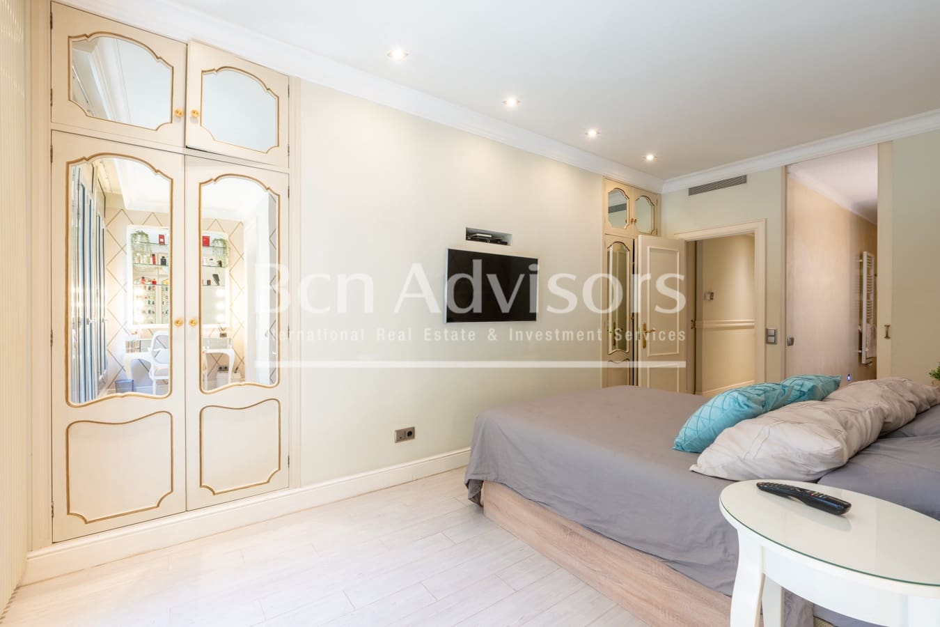 4 chambre Appartement à vendre à Barcelone ville - 990 000 € (Ref: 10077768)