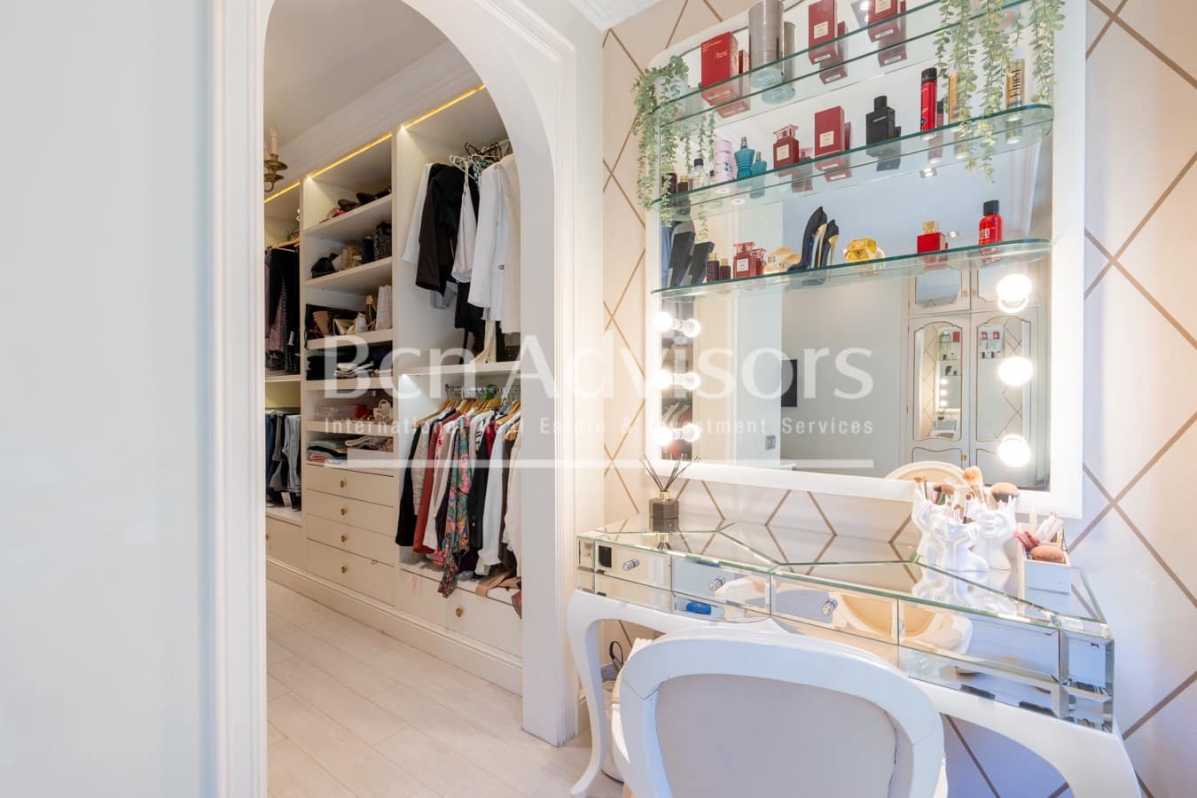 4 chambre Appartement à vendre à Barcelone ville - 990 000 € (Ref: 10077768)