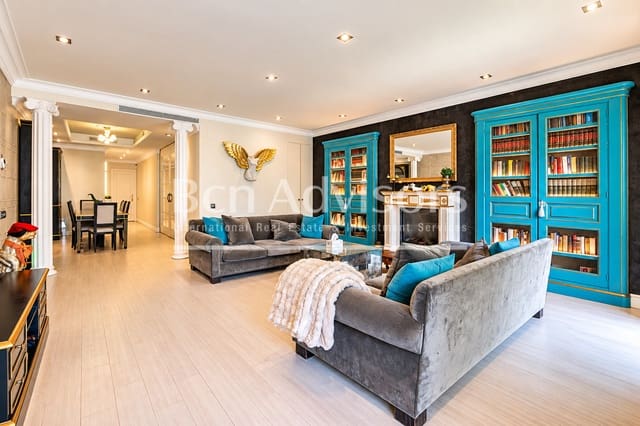 4 chambre Appartement à vendre à La Nova Esquerra de L'Eixample, Barcelone ville - 990 000 € (Ref: 10077768)