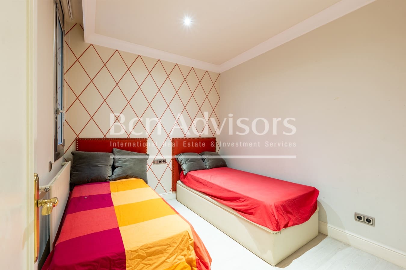 4 chambre Appartement à vendre à Barcelone ville - 990 000 € (Ref: 10077768)