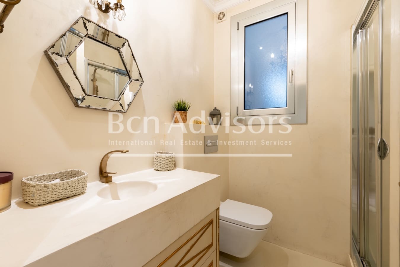 4 chambre Appartement à vendre à Barcelone ville - 990 000 € (Ref: 10077768)