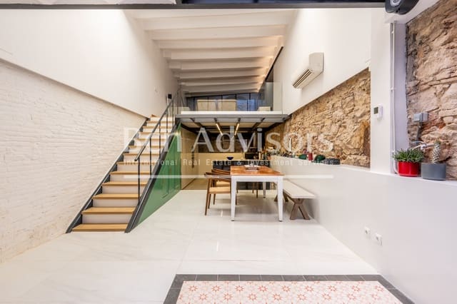 4 makuuhuone Huoneisto myytävänä paikassa El Raval, Barcelona kaupunki - 1 700 000 € (Ref: 10085781)
