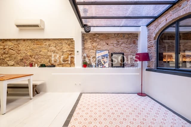 4 makuuhuone Huoneisto myytävänä paikassa El Raval, Barcelona kaupunki - 1 700 000 € (Ref: 10085781)