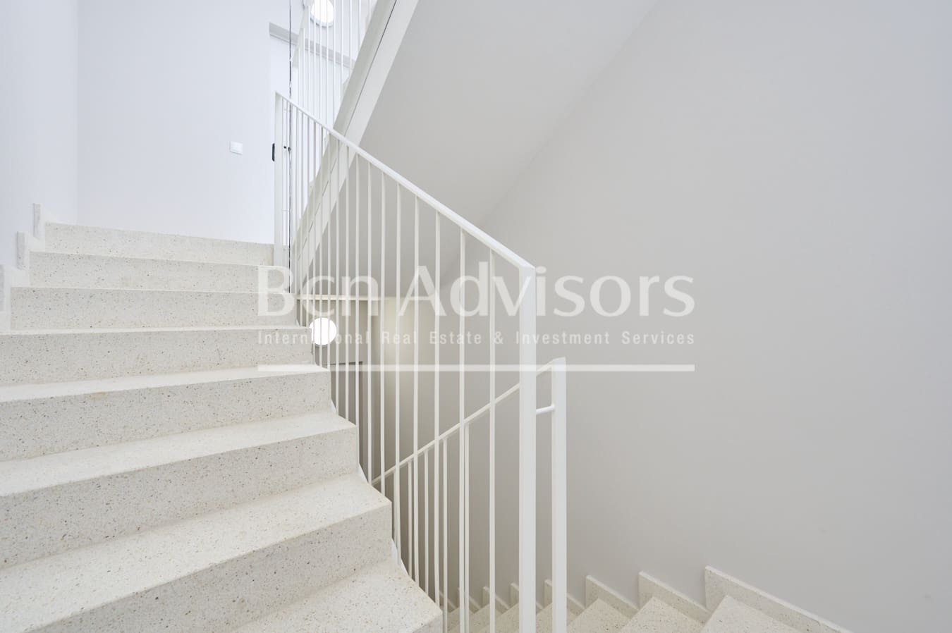 4 slaapkamer Flat te koop in Barcelona stad - € 815.000 (Ref: 10094345)