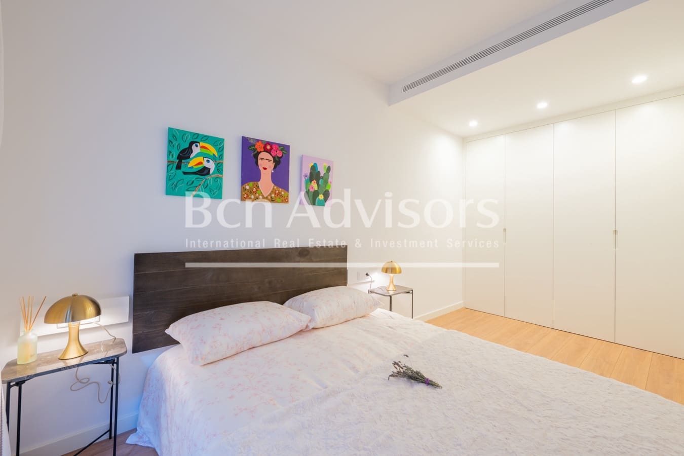 4 slaapkamer Flat te koop in Barcelona stad - € 815.000 (Ref: 10094345)