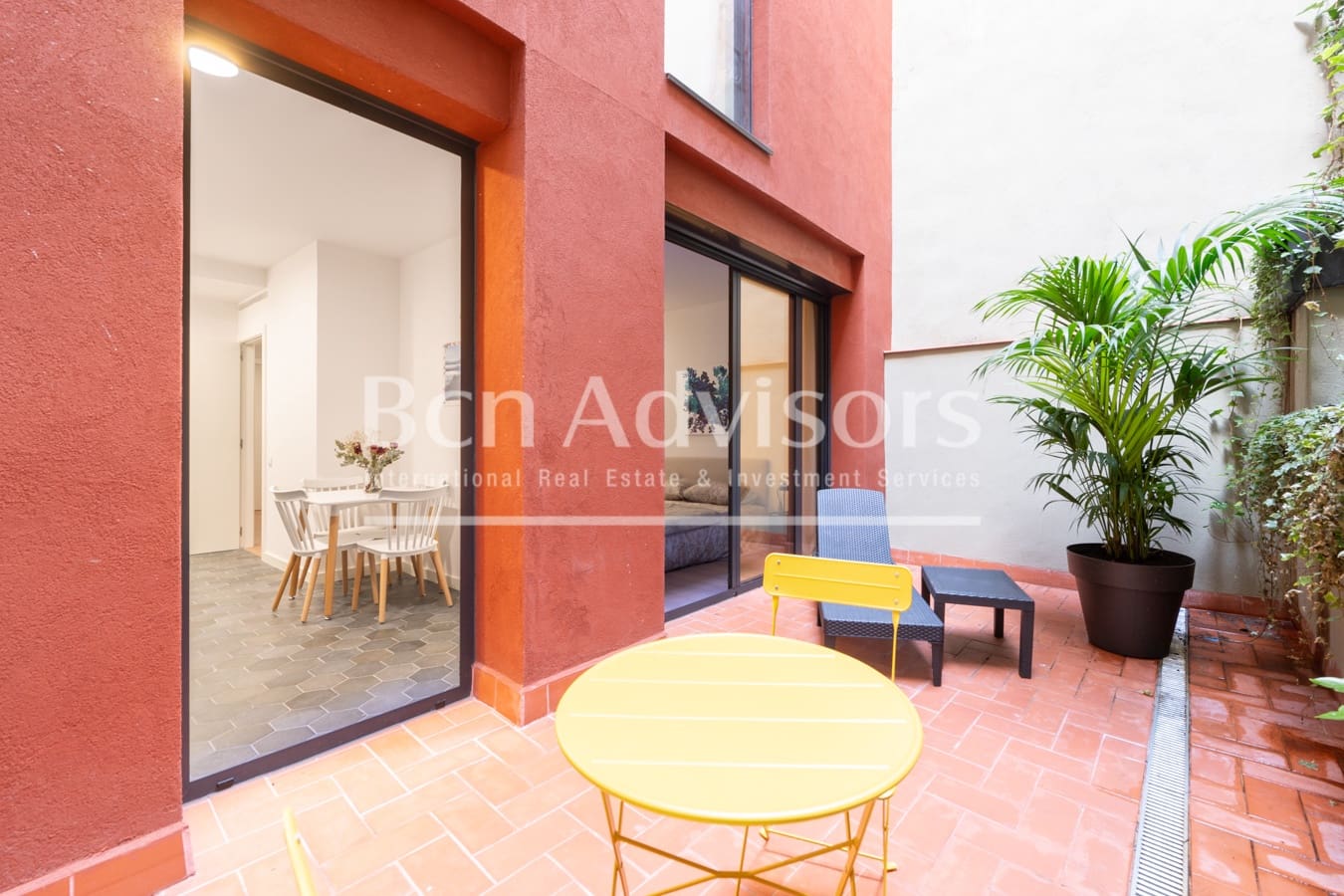 4 slaapkamer Flat te koop in Barcelona stad - € 815.000 (Ref: 10094345)