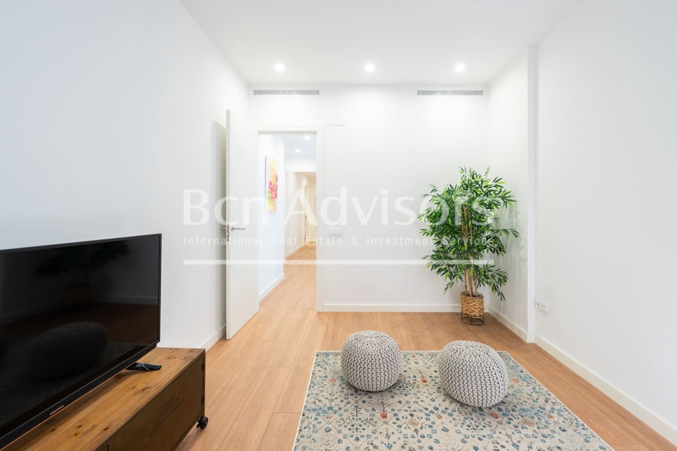 4 slaapkamer Flat te koop in Barcelona stad - € 815.000 (Ref: 10094345)