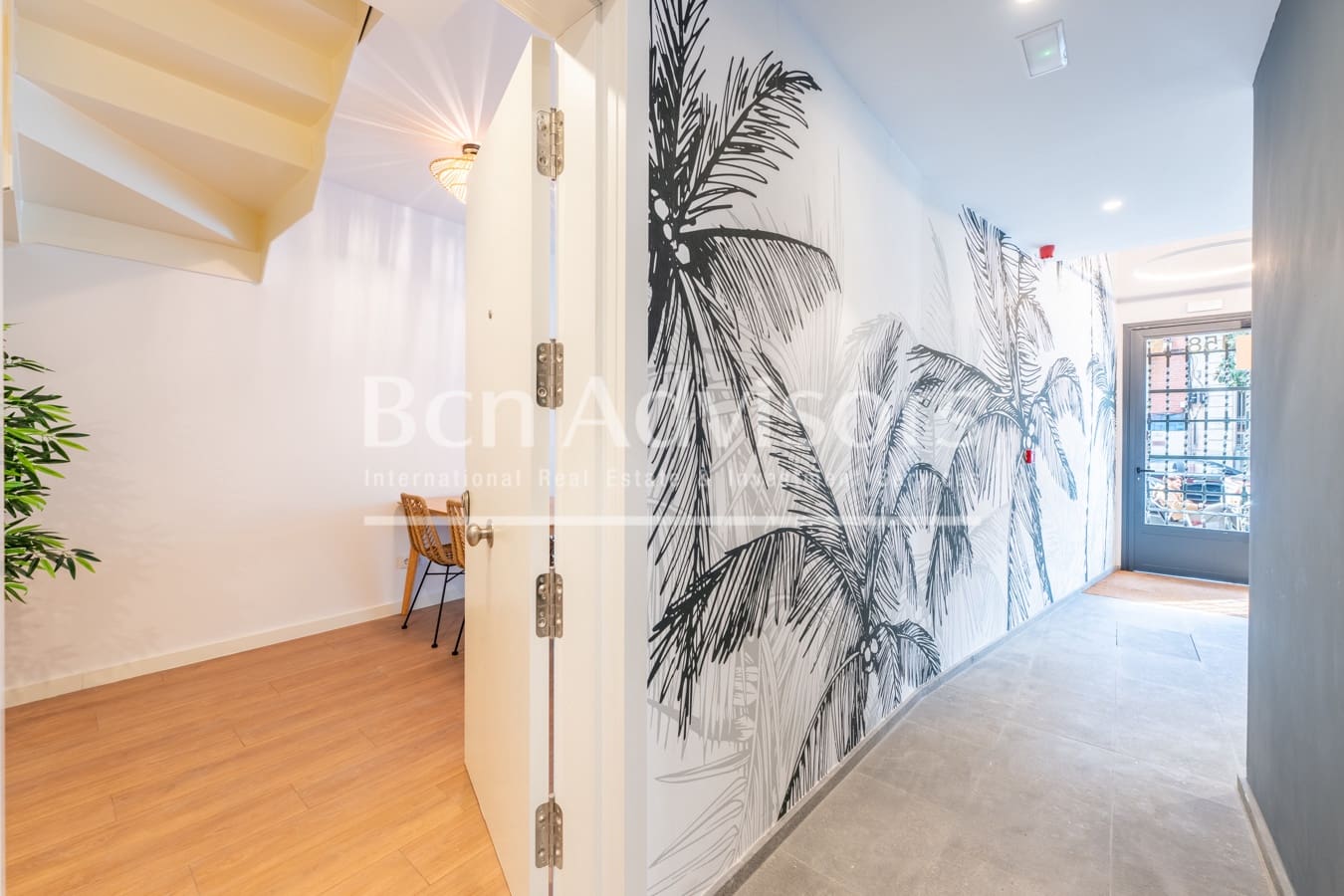 4 slaapkamer Flat te koop in Barcelona stad - € 815.000 (Ref: 10094345)