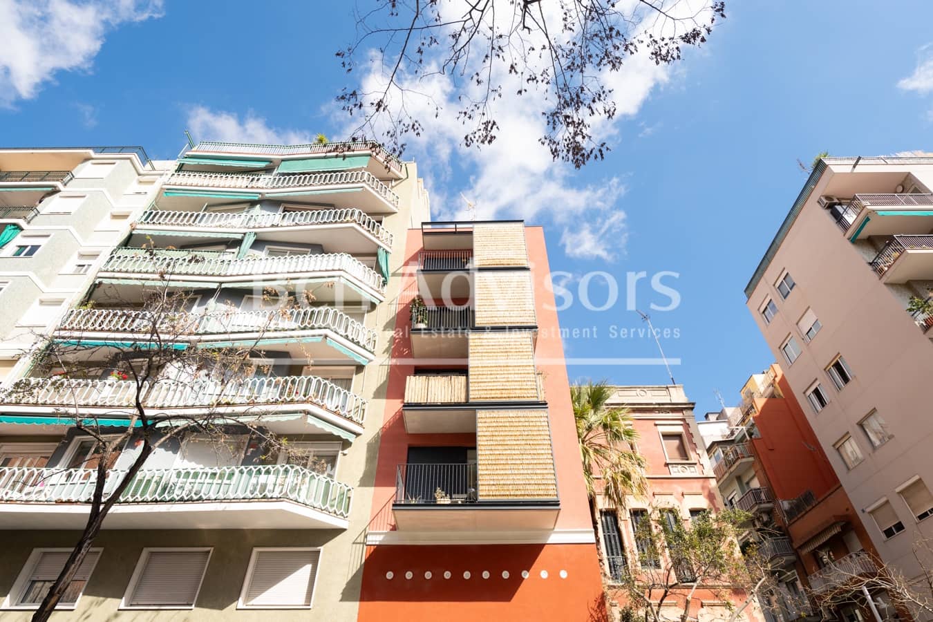 4 slaapkamer Flat te koop in Barcelona stad - € 815.000 (Ref: 10094345)