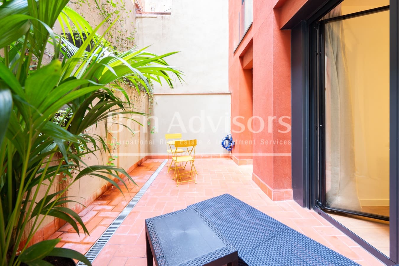 4 slaapkamer Flat te koop in Barcelona stad - € 815.000 (Ref: 10094345)