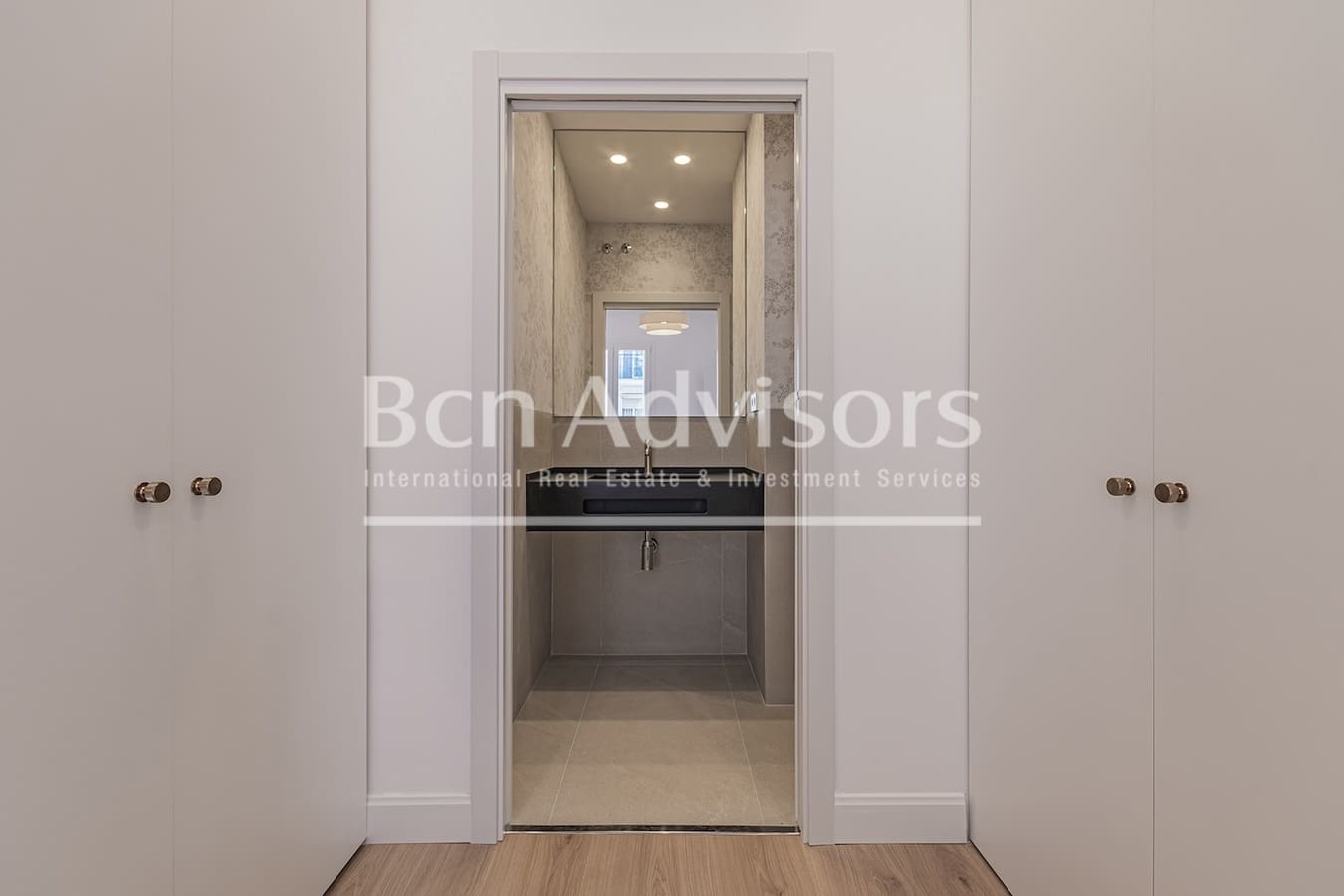 3 makuuhuone Huoneisto myytävänä paikassa Barcelona kaupunki mukana uima-altaan - 695 000 € (Ref: 10109085)