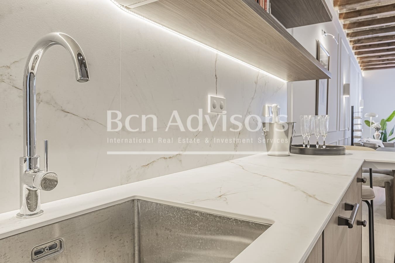 3 makuuhuone Huoneisto myytävänä paikassa Barcelona kaupunki mukana uima-altaan - 695 000 € (Ref: 10109085)