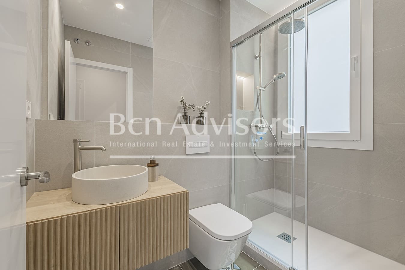 3 makuuhuone Huoneisto myytävänä paikassa Barcelona kaupunki mukana uima-altaan - 695 000 € (Ref: 10109085)