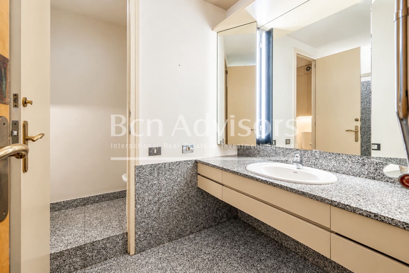 Apartamento de 5 habitaciones en Barcelona ciudad en venta con piscina garaje - 1.595.000 € (Ref: 10119022)
