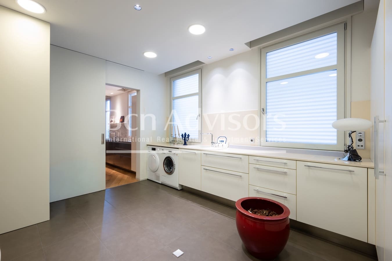 5 bedroom Apartment for sale in Barcelona city with garage - € 3,900,000 (Ref: 10123647)