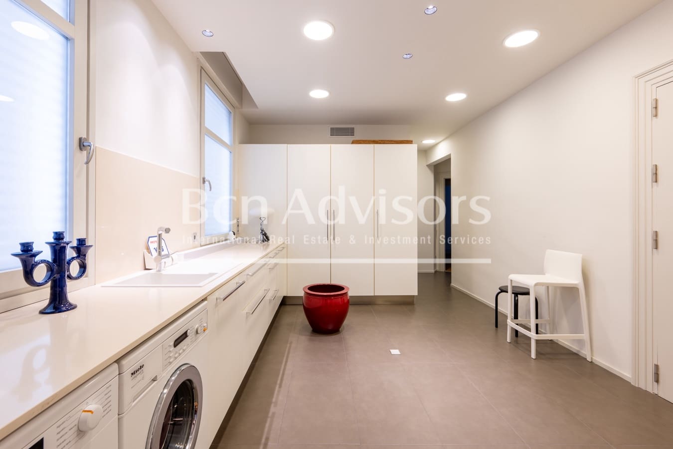 5 bedroom Apartment for sale in Barcelona city with garage - € 3,900,000 (Ref: 10123647)