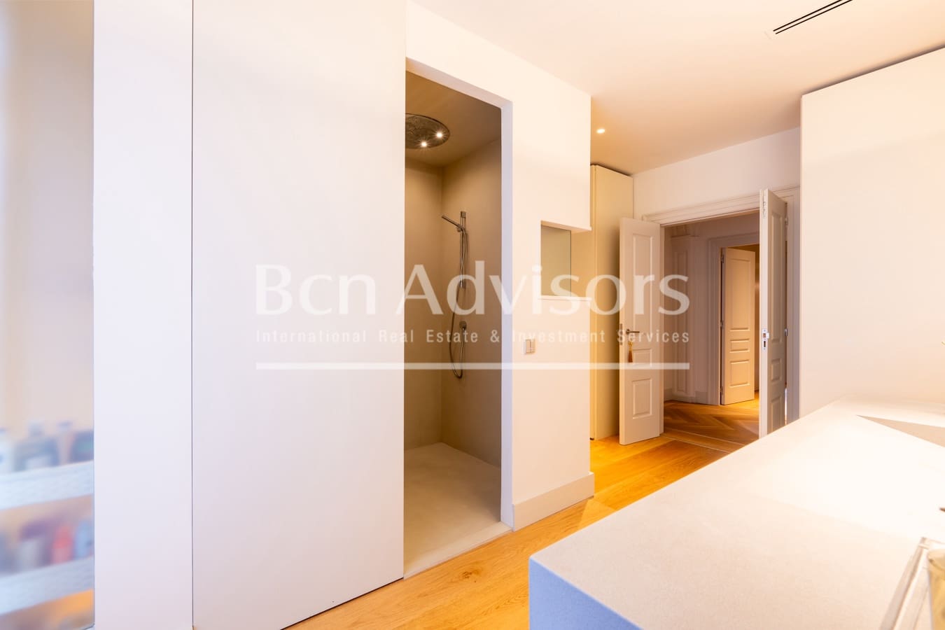 5 bedroom Apartment for sale in Barcelona city with garage - € 3,900,000 (Ref: 10123647)