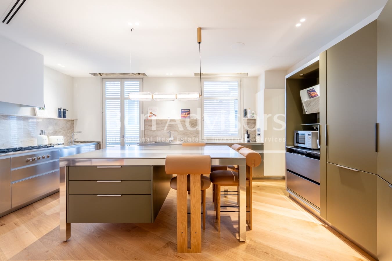 5 bedroom Apartment for sale in Barcelona city with garage - € 3,900,000 (Ref: 10123647)