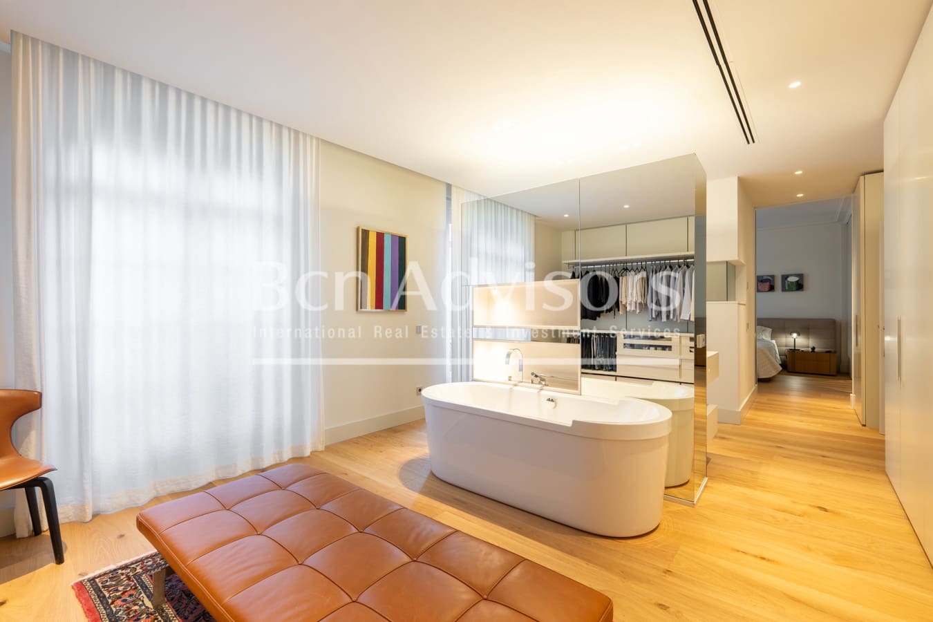 5 bedroom Apartment for sale in Barcelona city with garage - € 3,900,000 (Ref: 10123647)