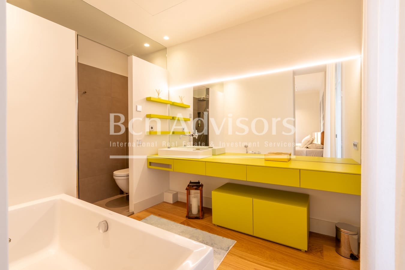 5 bedroom Apartment for sale in Barcelona city with garage - € 3,900,000 (Ref: 10123647)