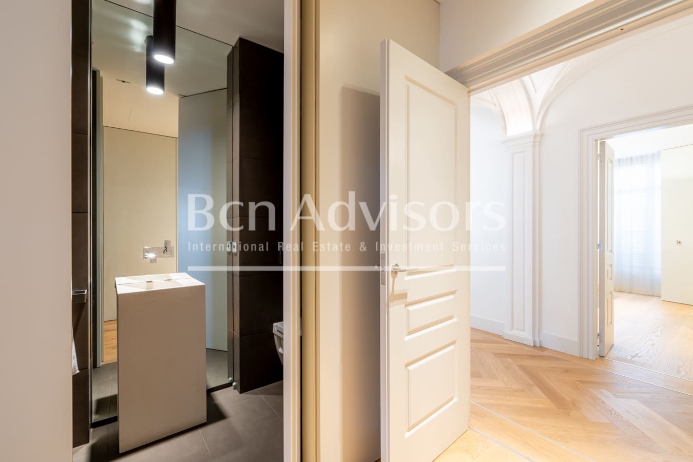 5 bedroom Apartment for sale in Barcelona city with garage - € 3,900,000 (Ref: 10123647)