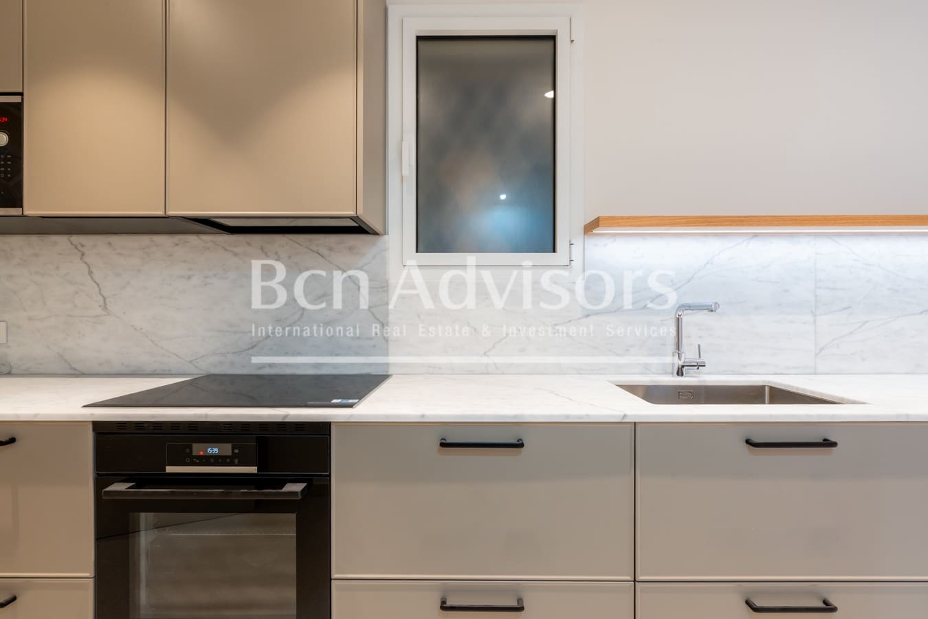 3 bedroom Apartment for sale in Barcelona city - € 1,600,000 (Ref: 10123648)