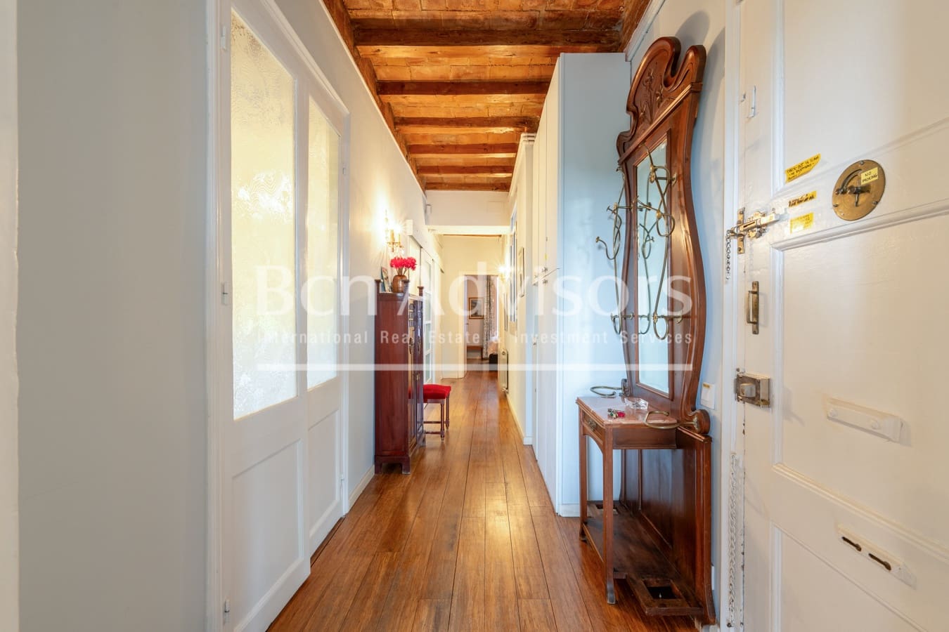 2 bedroom Apartment for sale in Barcelona city - € 795,000 (Ref: 10142111)