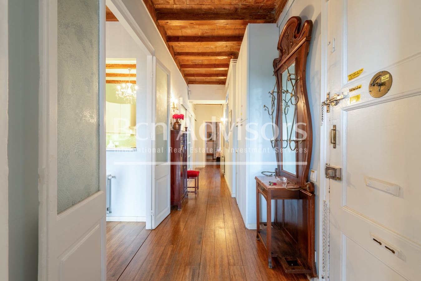 2 bedroom Apartment for sale in Barcelona city - € 795,000 (Ref: 10142111)
