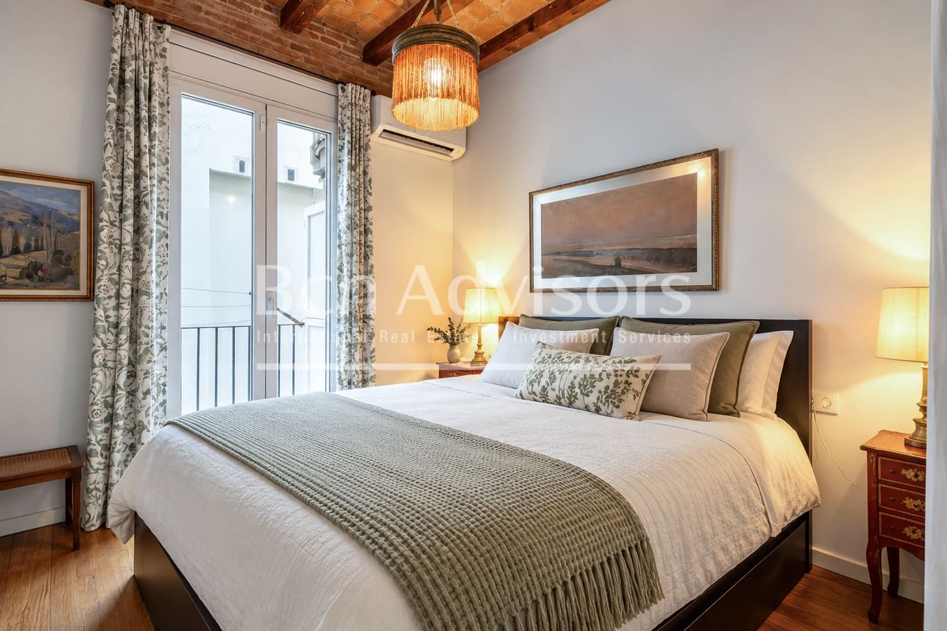 2 bedroom Apartment for sale in Barcelona city - € 795,000 (Ref: 10142111)