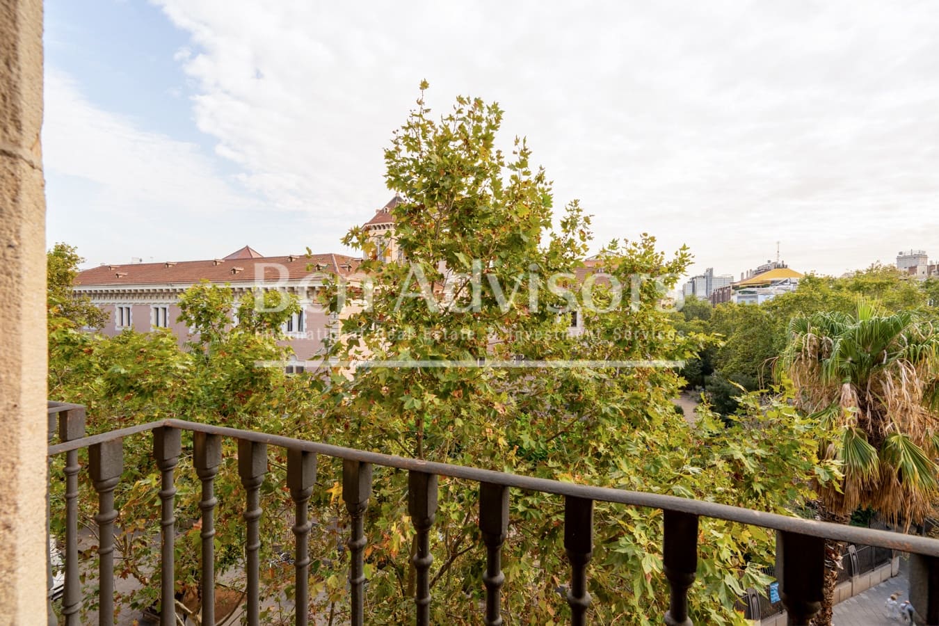 2 bedroom Apartment for sale in Barcelona city - € 795,000 (Ref: 10142111)