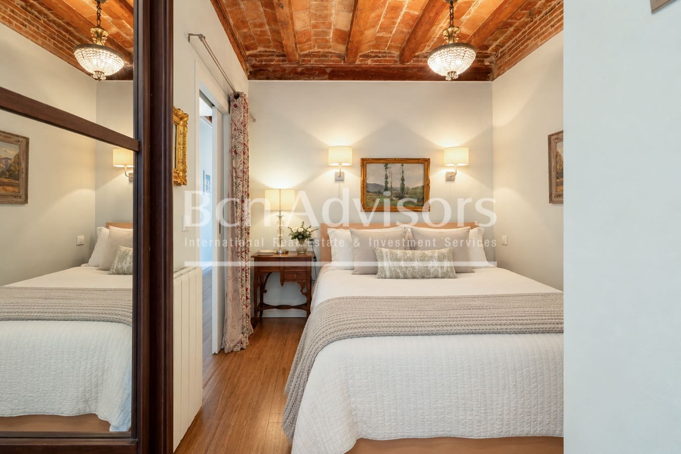 2 bedroom Apartment for sale in Barcelona city - € 795,000 (Ref: 10142111)