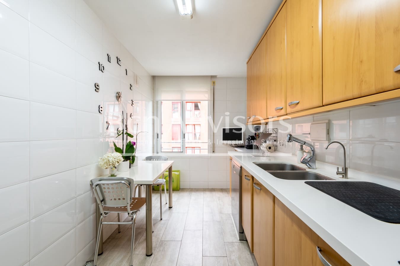 3 soveværelse Lejlighed til salg i Barcelona by med garage - € 630.000 (Ref: 10148444)