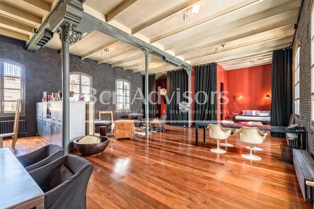 3 slaapkamer Penthouse te koop in Sant Pere, Santa Caterina i La Ribera, Barcelona stad - € 2.500.000 (Ref: 9097438)