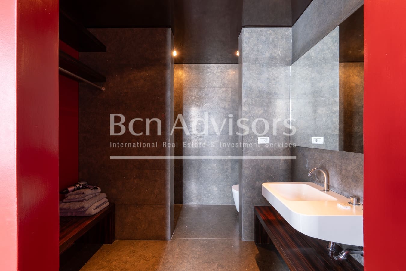 3 bedroom Penthouse for sale in Barcelona city - € 2,500,000 (Ref: 9097438)