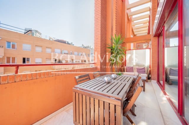 Apartamento de 4 habitaciones en Diagonal Mar i El Front Marítim del Poblenou, Barcelona ciudad en venta con garaje - 1.155.000 € (Ref: 9097439)