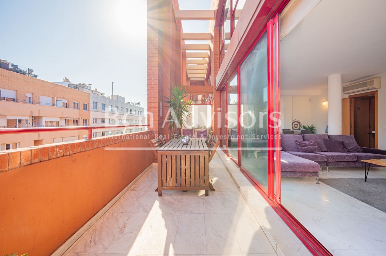 4 soveværelse Lejlighed til salg i Barcelona by med garage - € 1.155.000 (Ref: 9097439)