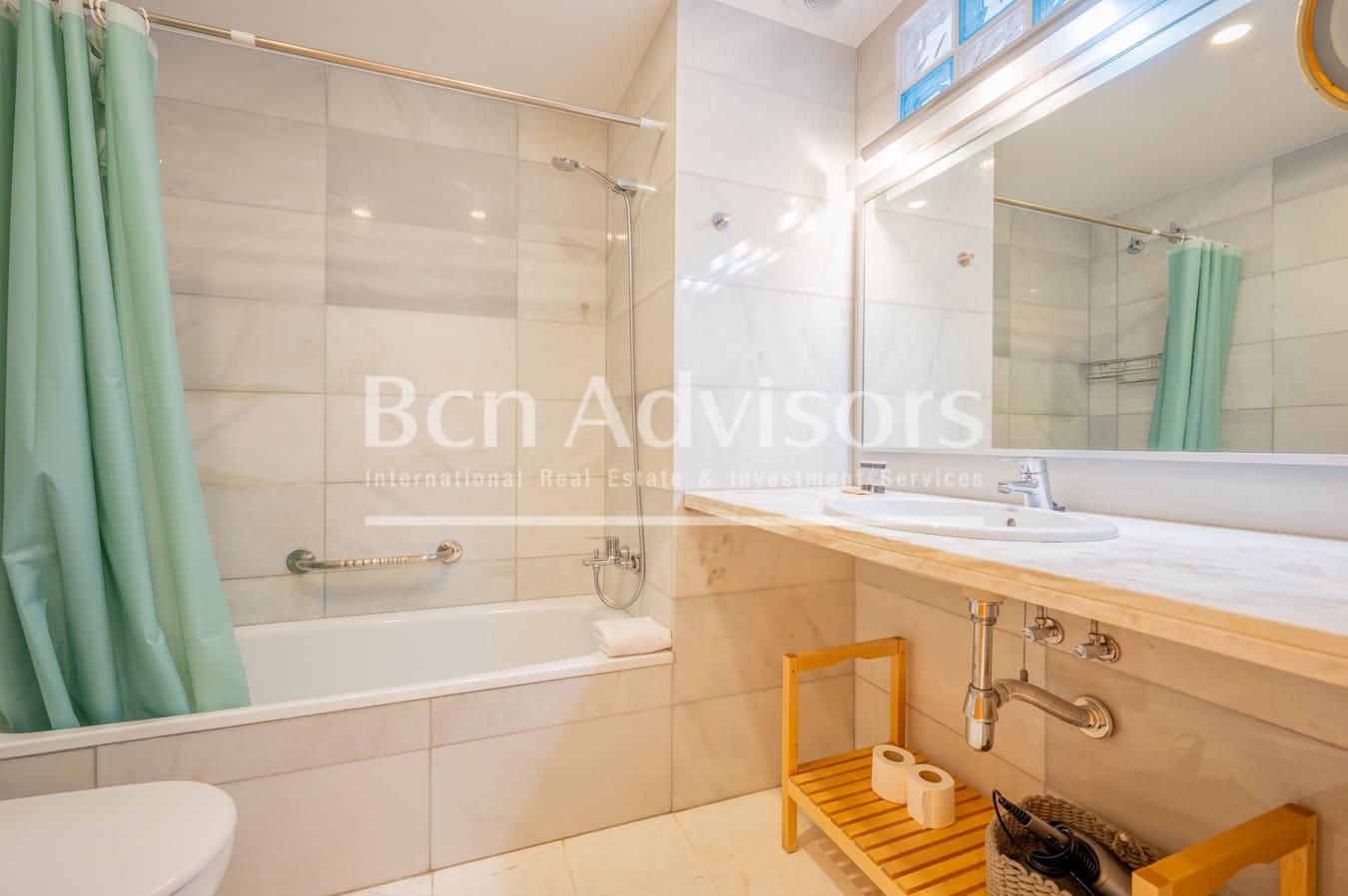 4 soveværelse Lejlighed til salg i Barcelona by med garage - € 1.155.000 (Ref: 9097439)