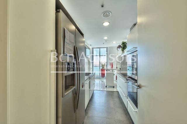 3 bedroom Apartment for sale in Diagonal Mar i El Front Marítim del Poblenou, Barcelona city with pool - € 1,850,000 (Ref: 9097441)